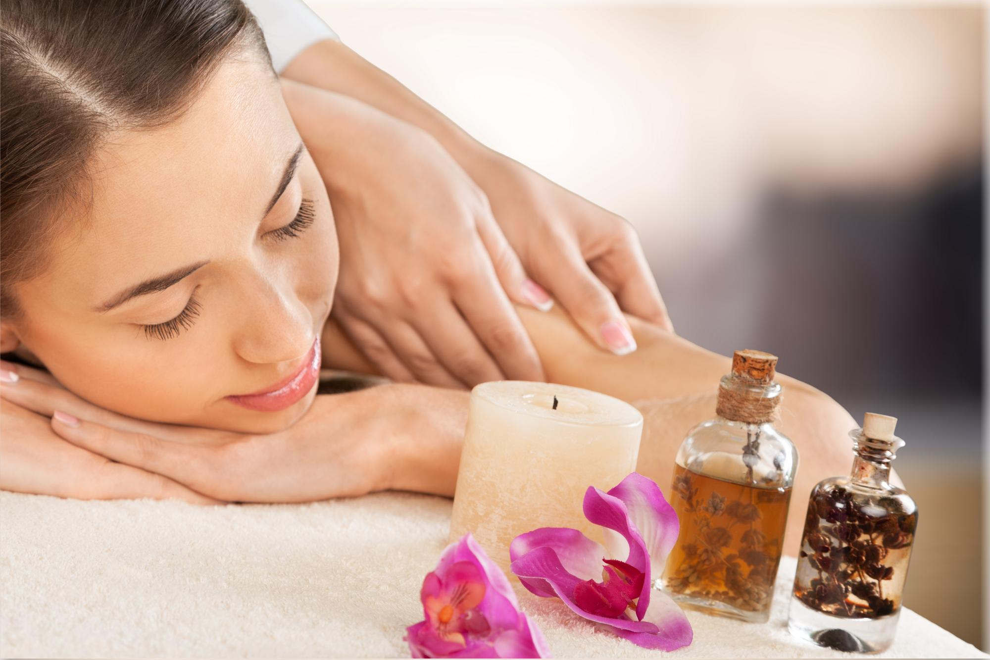 Aromatherapy Body Massage Aromatherapy Body Massage